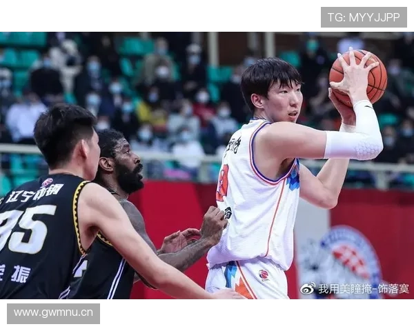 吉林险胜新疆 达拉斯摩尔轰34分 吉林险胜新疆 达拉斯摩尔轰34分